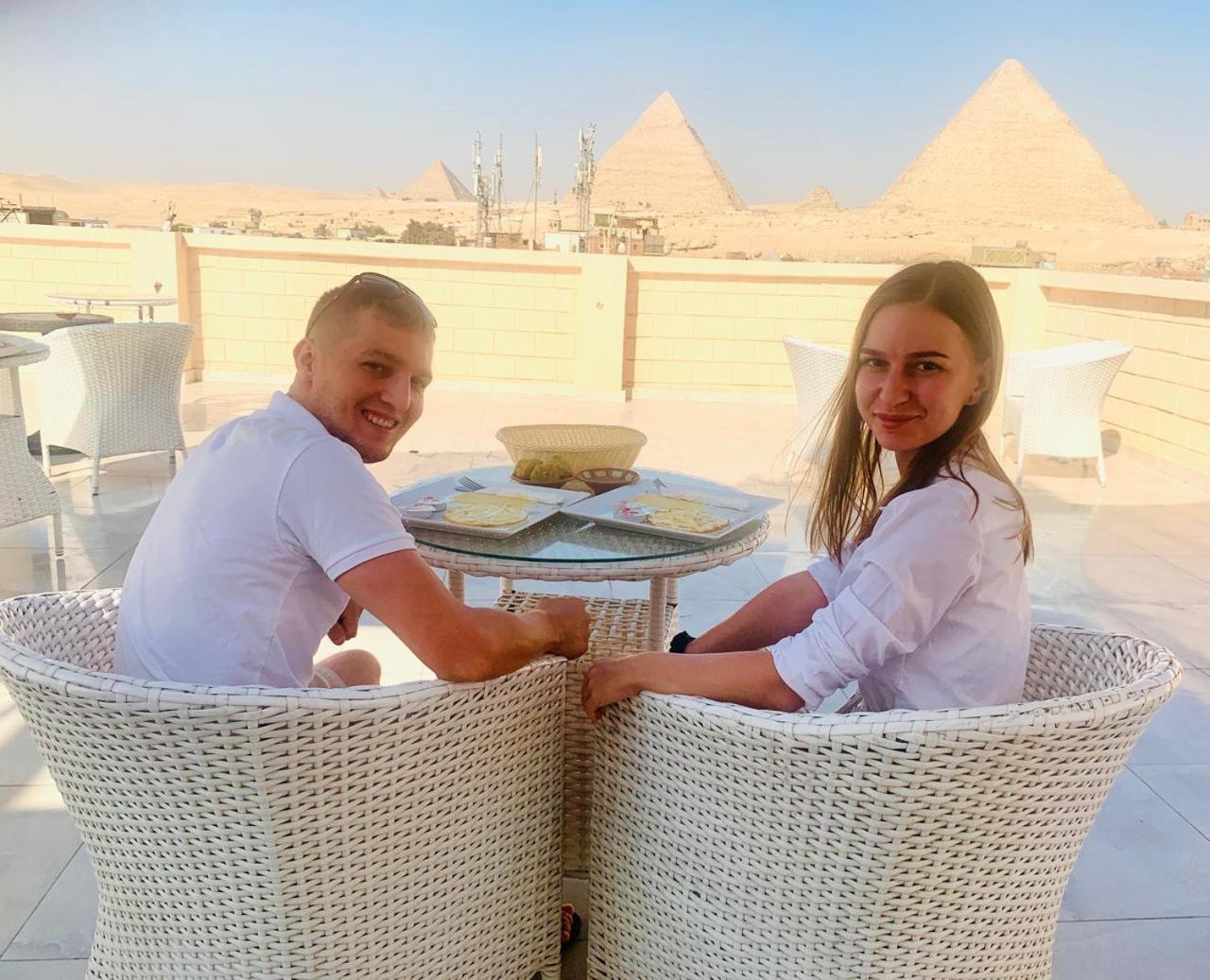 El Aida Pyramids View Hotel Kafret el-Gabal Exteriör bild