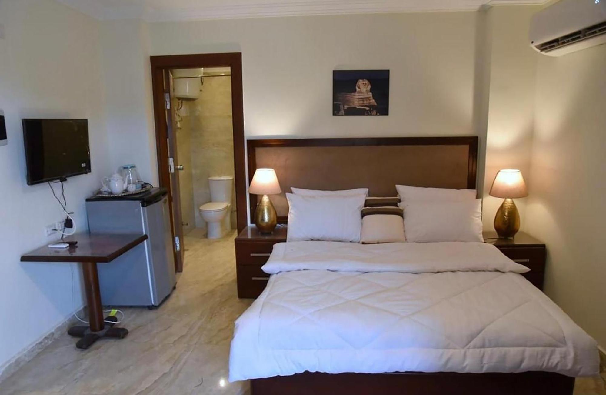 El Aida Pyramids View Hotel Kafret el-Gabal Exteriör bild